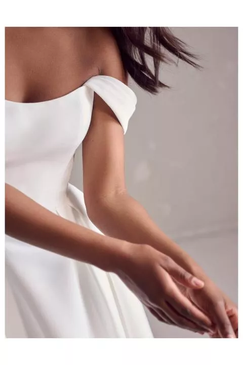 GRAHAM - MAGGIE SOTTERO
