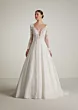 Abito da sposa PROMISES in pizzo bianco con maniche lunghe e scollo a V profondo.