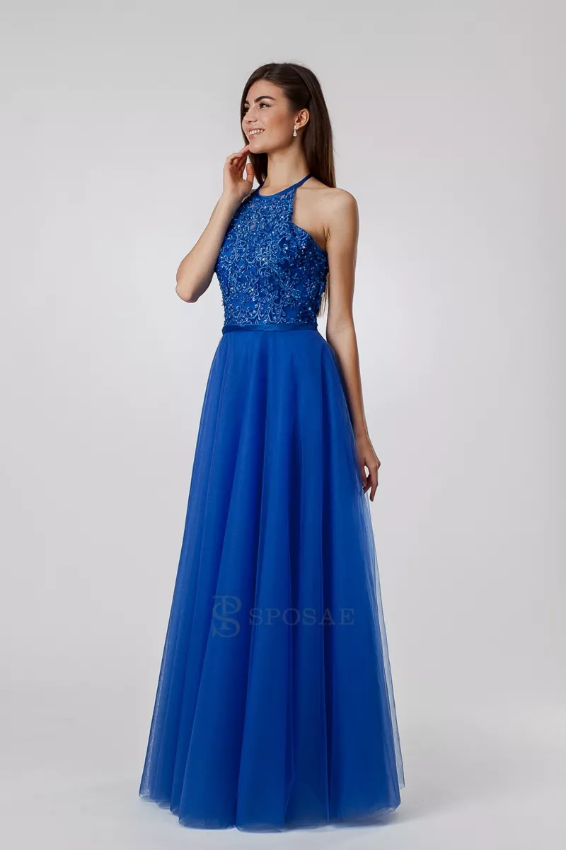 Abito da cerimonia blu DL23 con corpetto ricamato e gonna lunga in tulle.