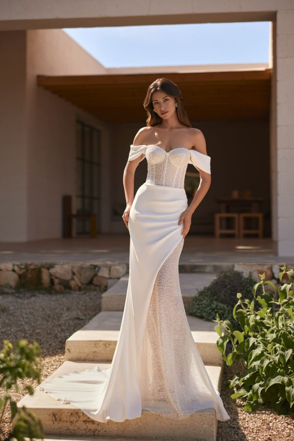 5664T - ELIZABETH PASSION