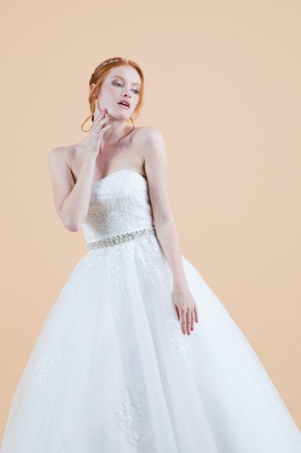 abito da sposa lavanda