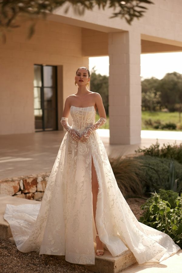 5628T - ELIZABETH PASSION