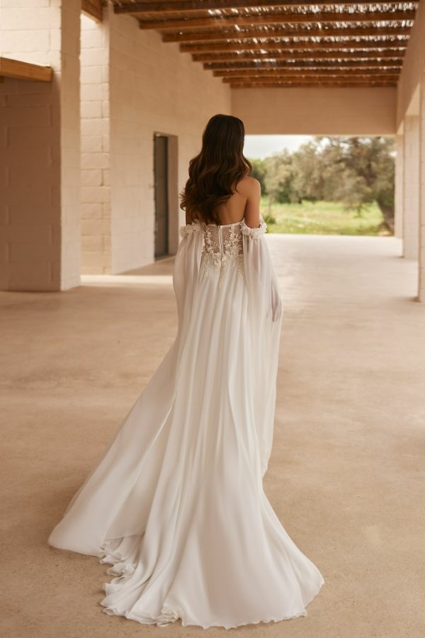 5667T - ELIZABETH PASSION