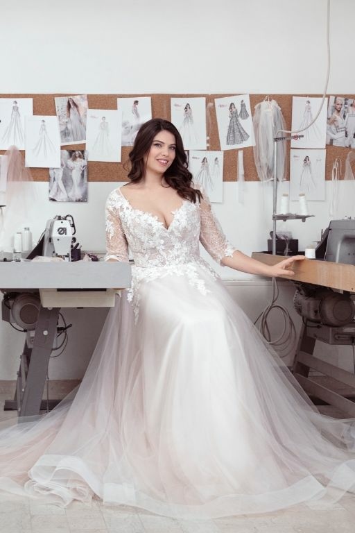 ADRIENNE - SPOSA CURVY