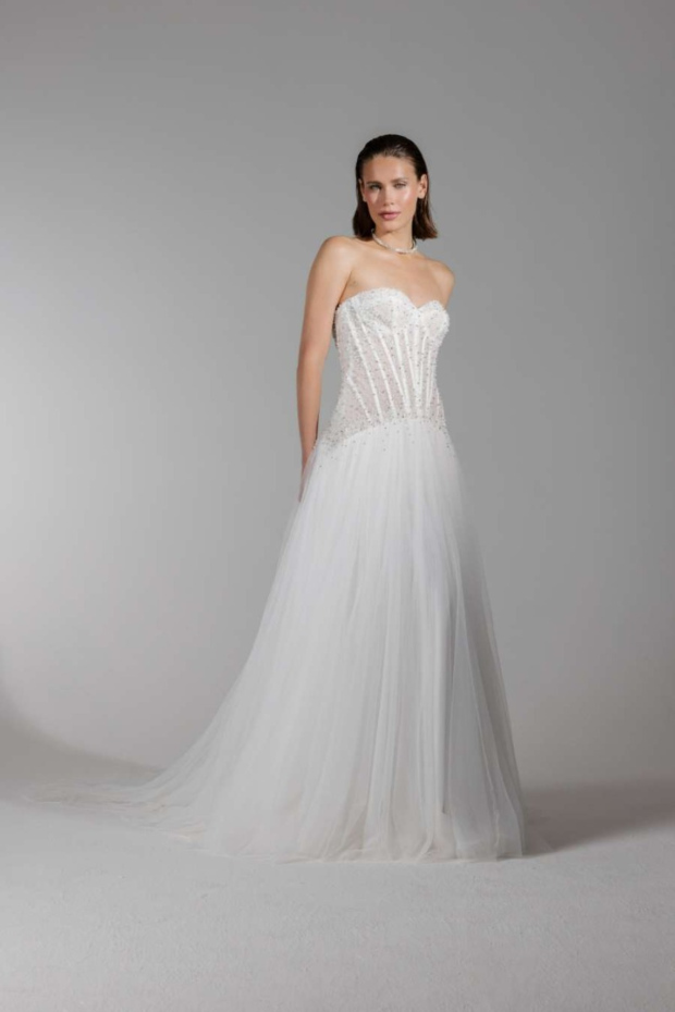 Abito da sposa bianco senza spalline, LUCE - ESSENTIAL EVERLASTING COLLECTION, dettaglio corpetto decorato.