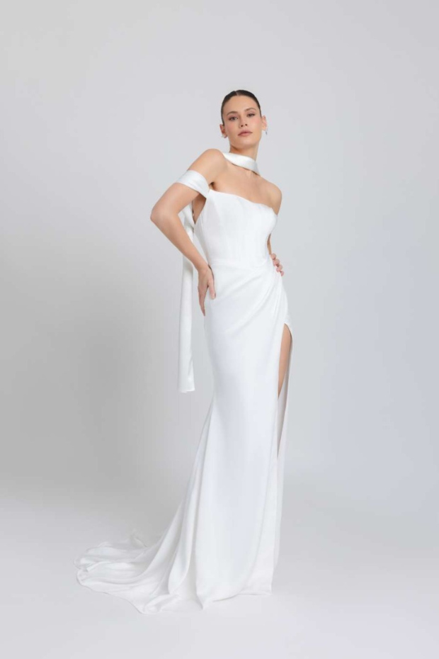 SUNSET BOULEVARD - THE DIVA