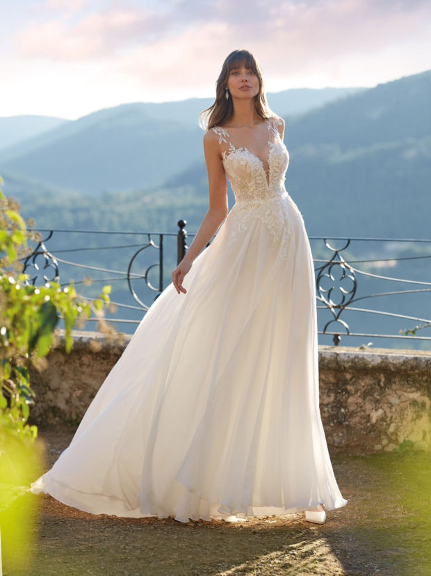 DEFNE - Nicole Colet