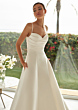 Abito da sposa elegante con spalline sottili, sfondo floreale, modello LYLA di St. Patrick.
