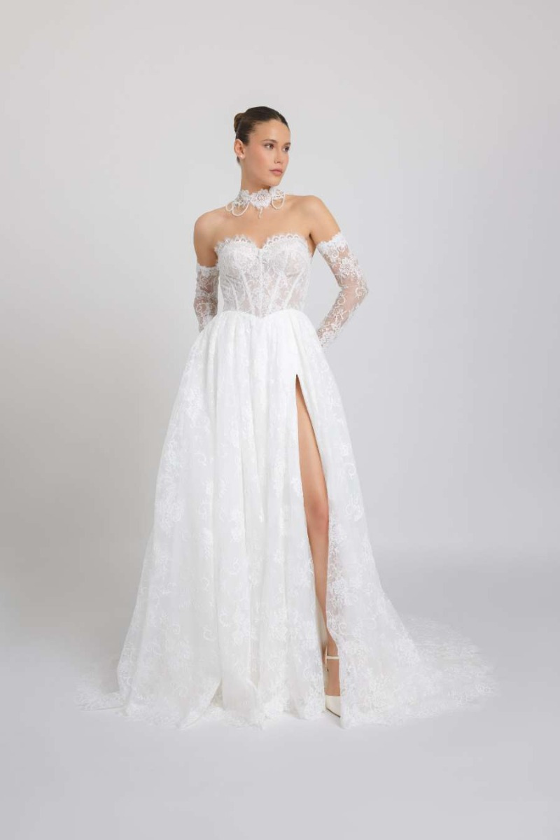 ELIZABETH TAYLOR - THE DIVA