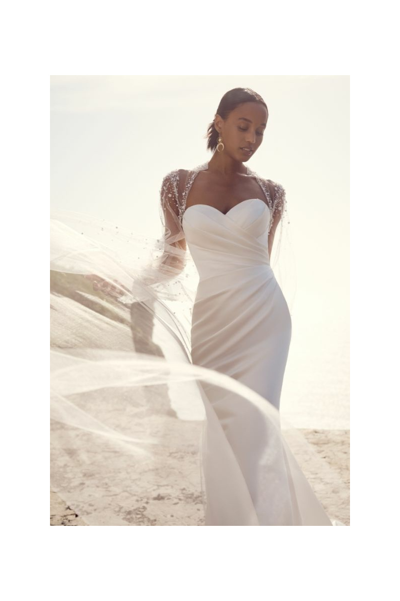 CLOVER - MAGGIE SOTTERO