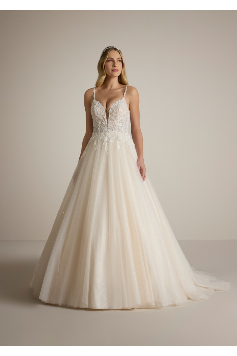 Abito da sposa ISLEEN in tulle con dettagli floreali e scollo a V profondo.