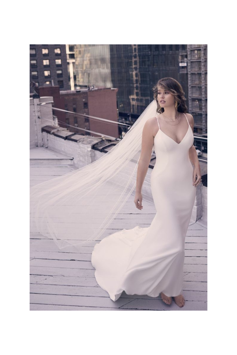 NOAH - MAGGIE SOTTERO