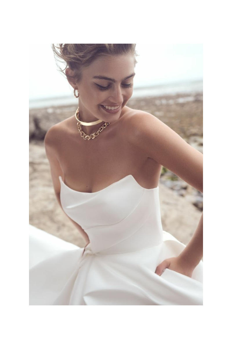 ASPEN WHITE - MAGGIE SOTTERO