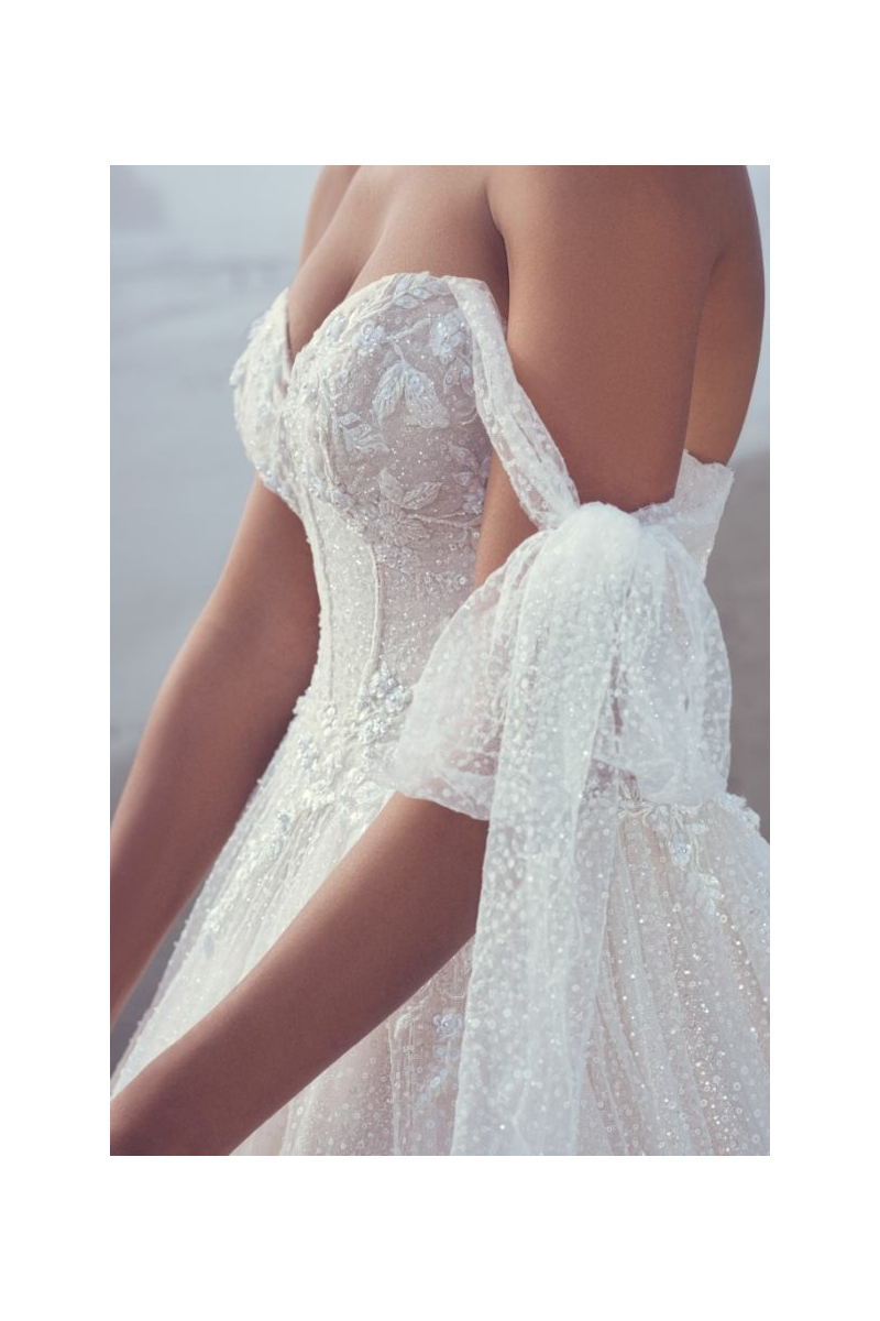 SHASTA - MAGGIE SOTTERO