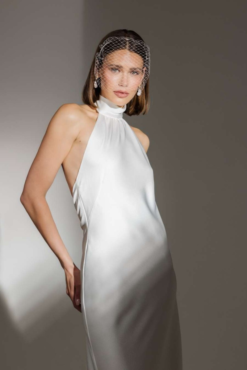 SARA - ESSENTIAL EVERLASTING COLLECTION