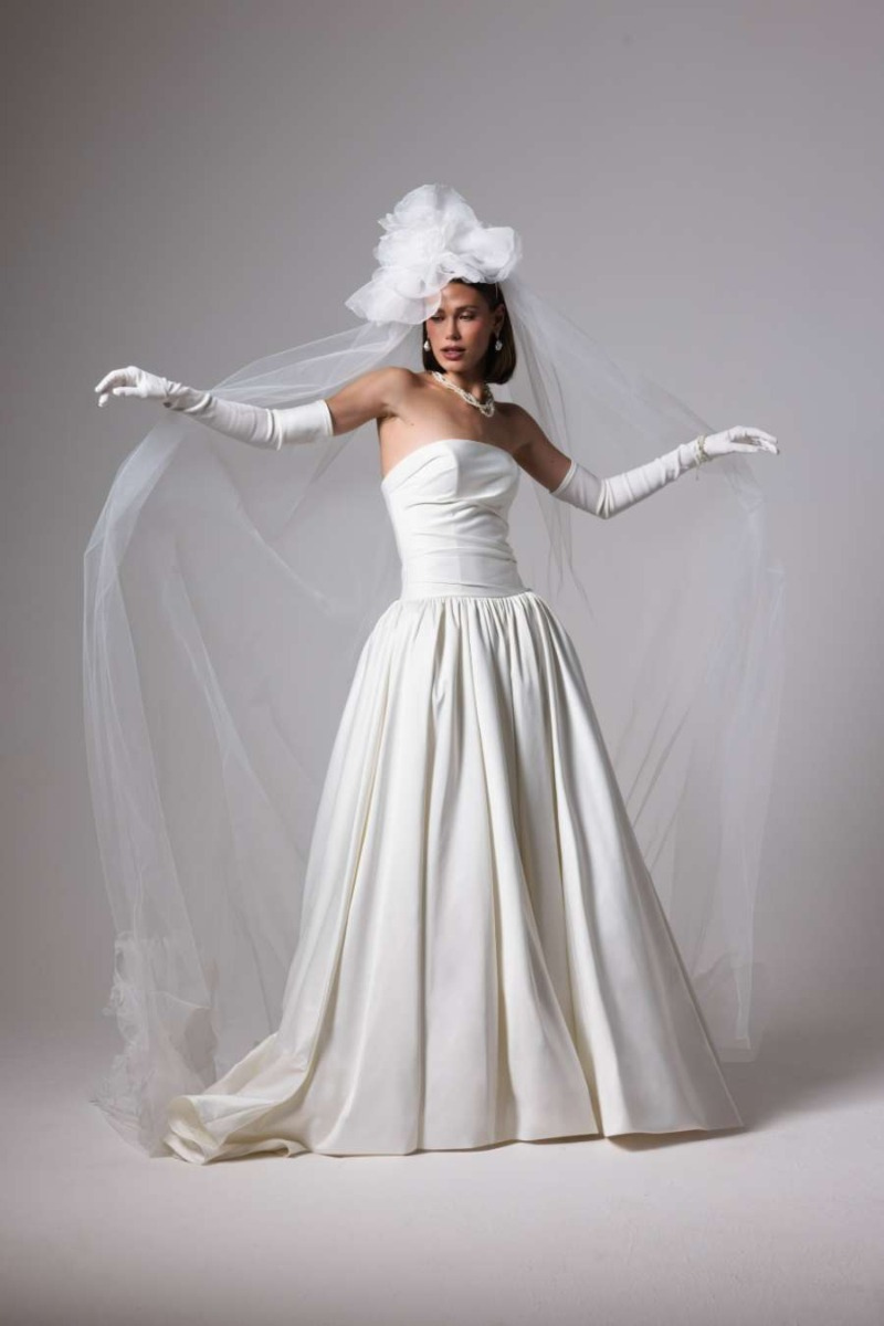 LAVINIA - ESSENTIAL EVERLASTING COLLECTION