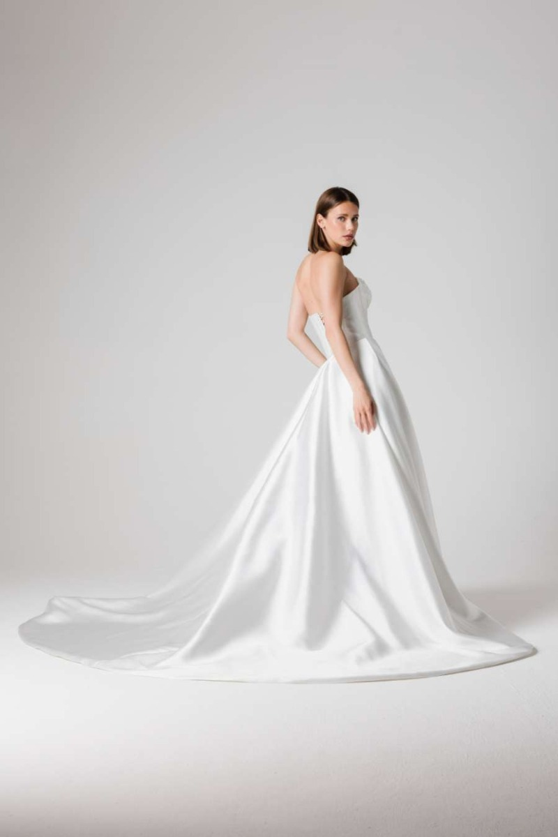 SOPHIE - ESSENTIAL EVERLASTING COLLECTION