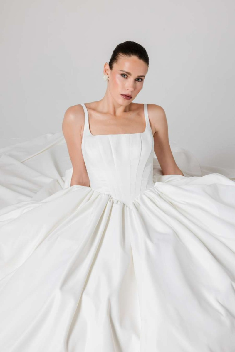 ALLEGRA - ESSENTIAL EVERLASTING COLLECTION