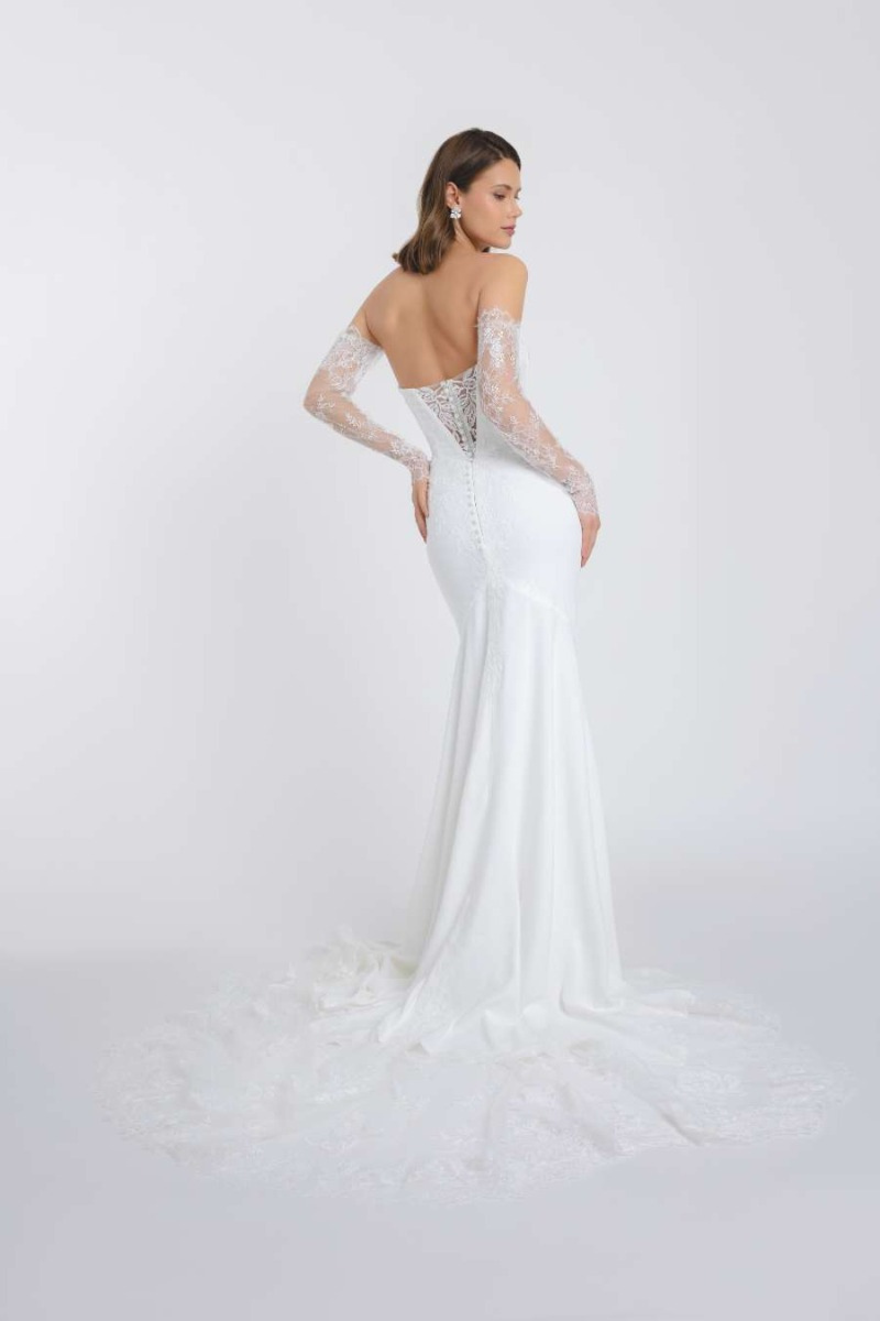 STARLIGHT - THE DIVA