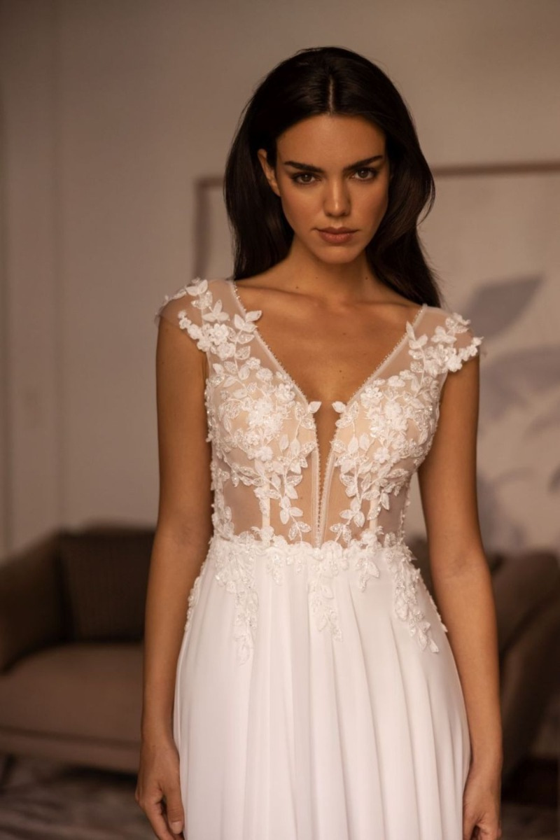 5426T - ELIZABETH PASSION