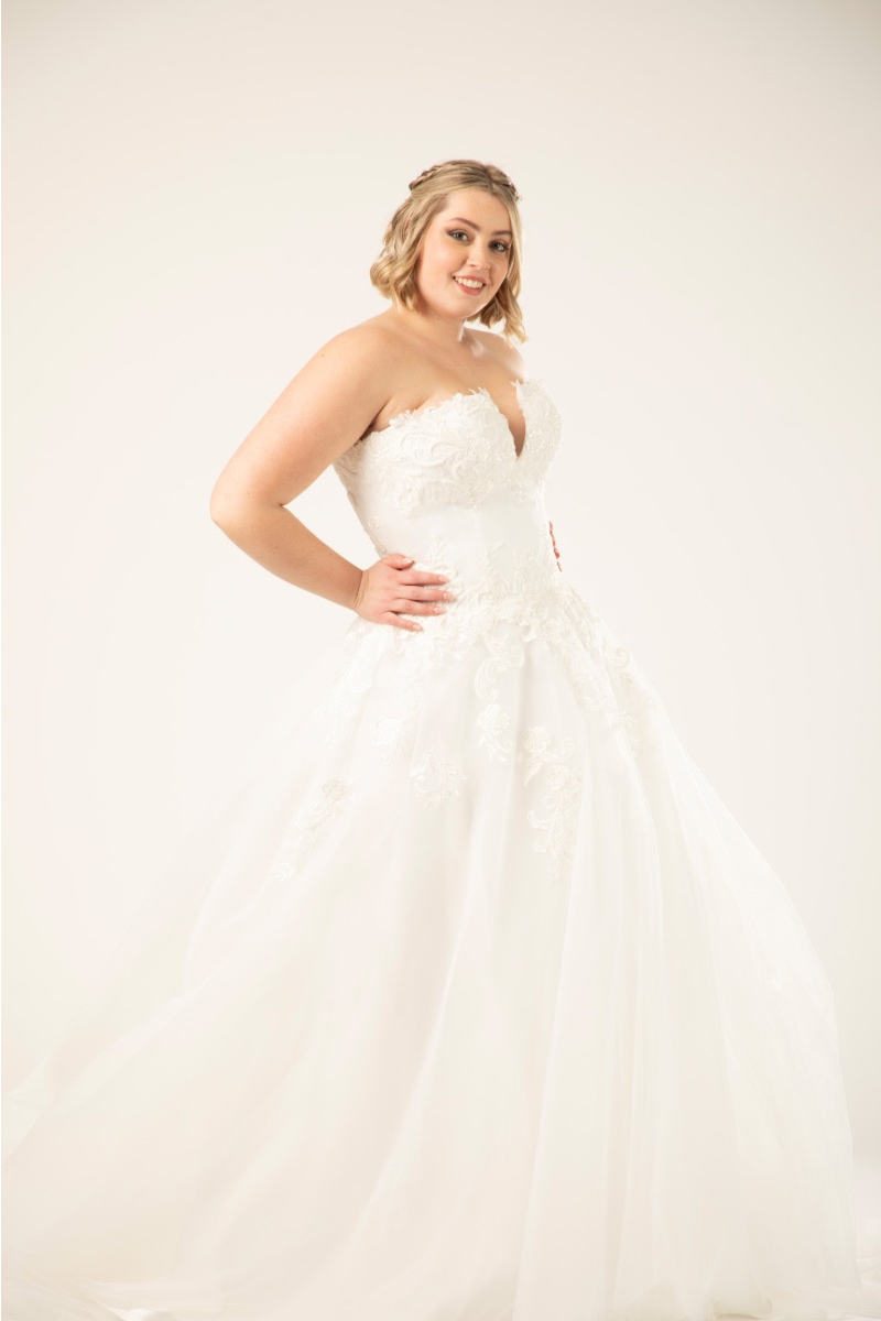 Abito da sposa tulipano curvy
