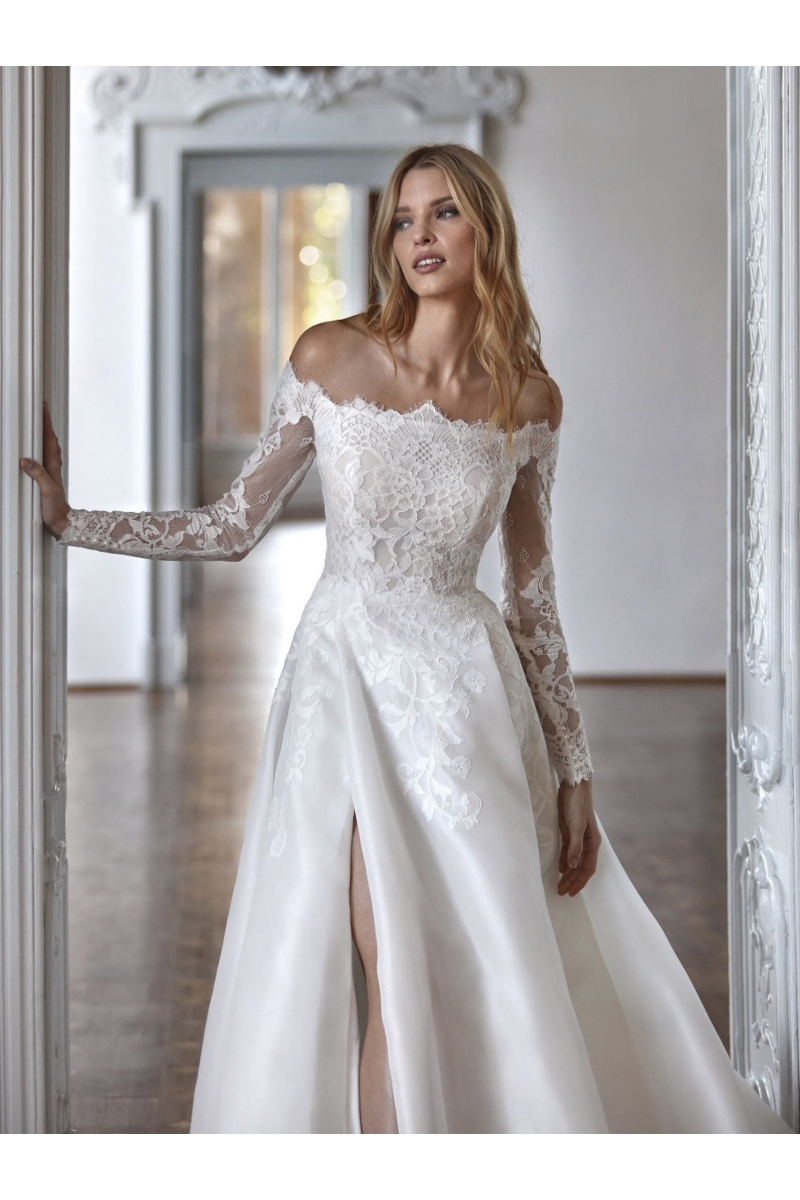 AERIN - Nicole Milano
