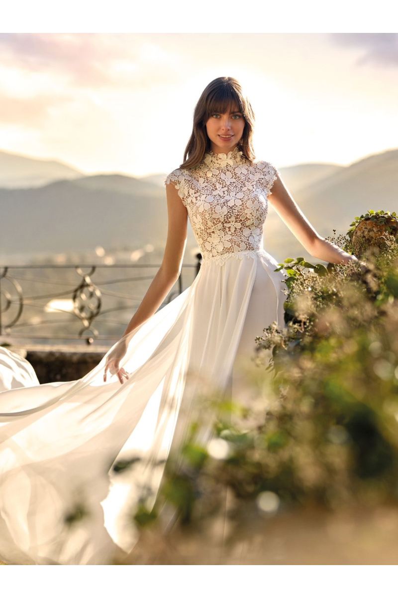 ANTHA - Nicole Colet