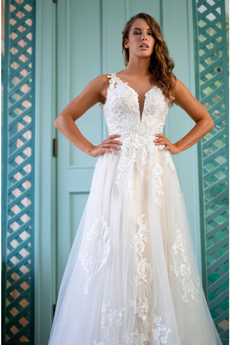 cassandra linea sposae atelier
