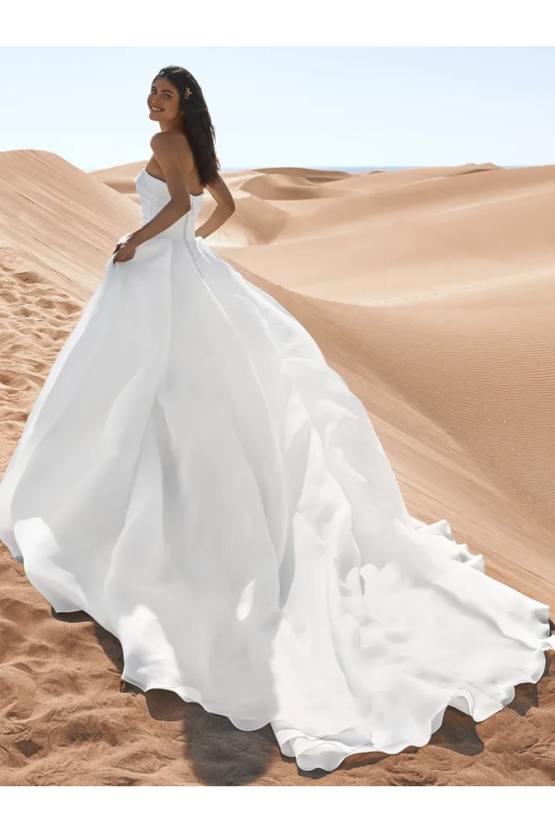 Geiranger linea pronovias
