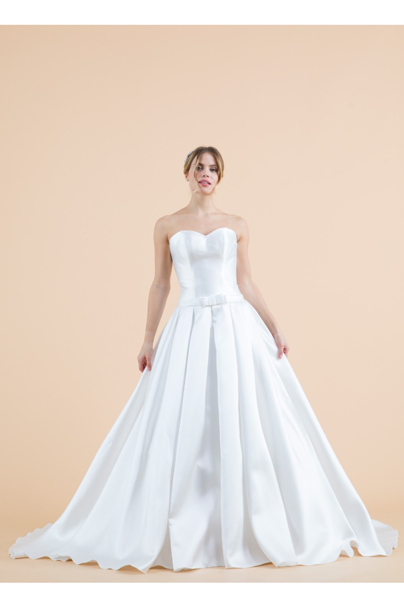 abito da sposa nutan