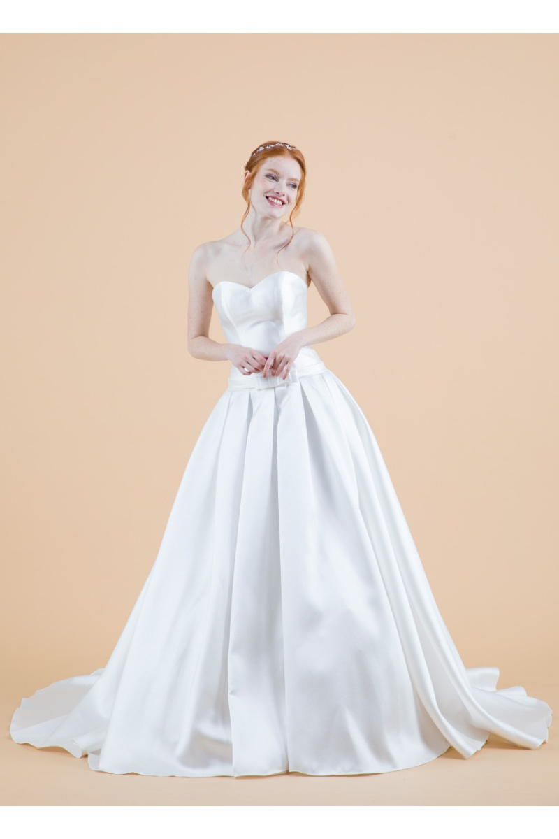 abito da sposa nutan