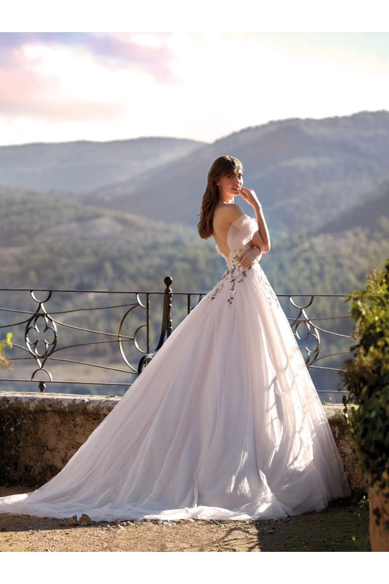 JELENA - Nicole Colet