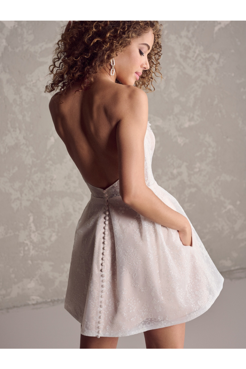 ZOE - MAGGIE SOTTERO