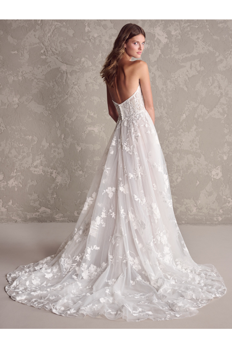 SUTTON - MAGGIE SOTTERO