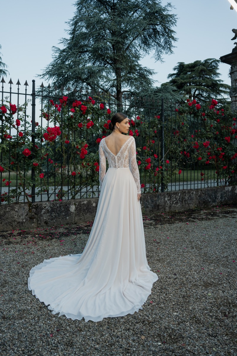 JOAN - ROMANTICA BY SPOSAE