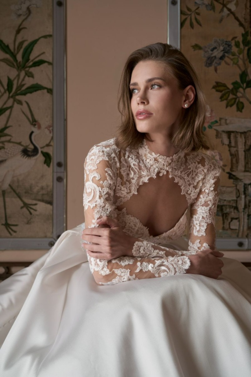 JAYLA - THE ROMANTICA COLLECTION