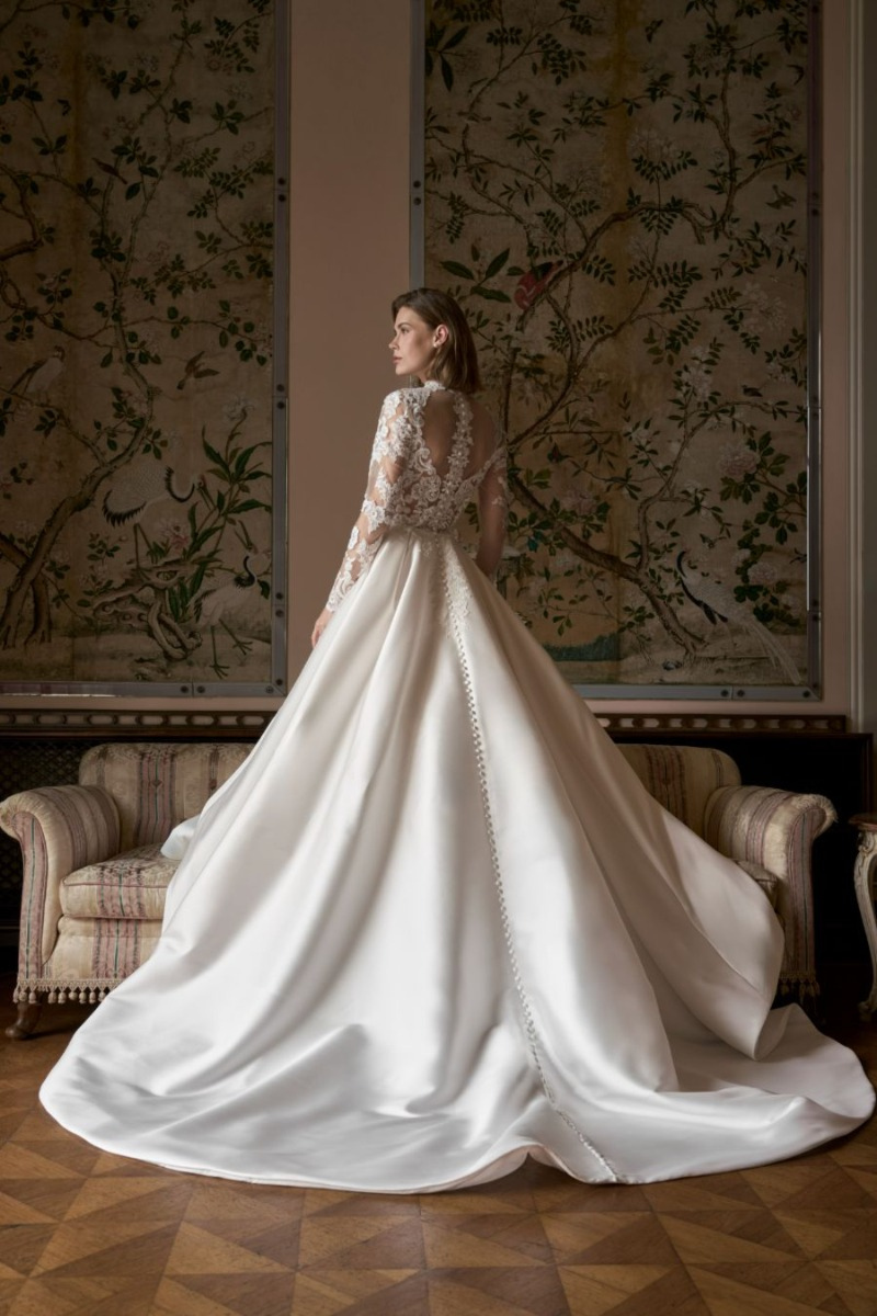 JAYLA - THE ROMANTICA COLLECTION