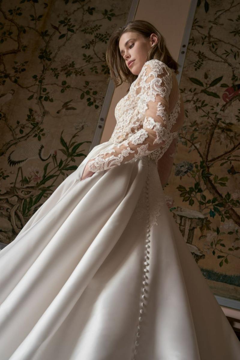 JAYLA - THE ROMANTICA COLLECTION