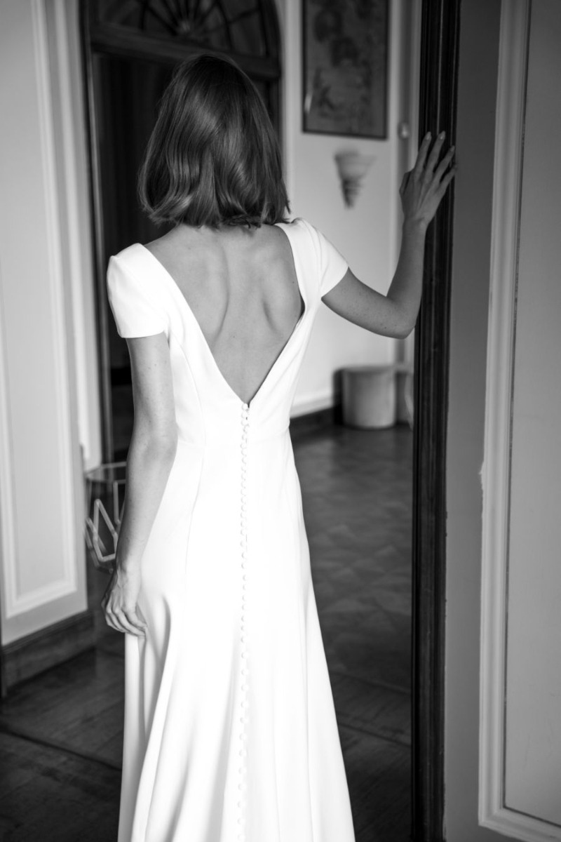 NORA - THE ROMANTICA COLLECTION