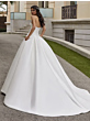 Jory Linea Pronovias