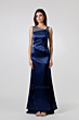 Abito da cerimonia blu HDM2097 in raso, scollo quadrato, modello lungo elegante.