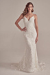 Abito da sposa Phoebe di Maggie Sottero, stile sirena, pizzo floreale, spalline sottili, elegante e sofisticato.