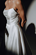 Abito da sera bianco senza spalline, collezione Kimberly Essential Everlasting, elegante e sofisticato.
