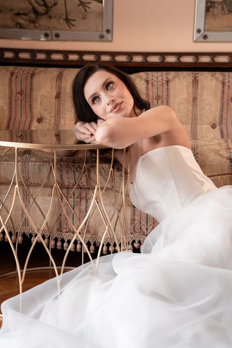 DARIA - THE ROMANTICA COLLECTION