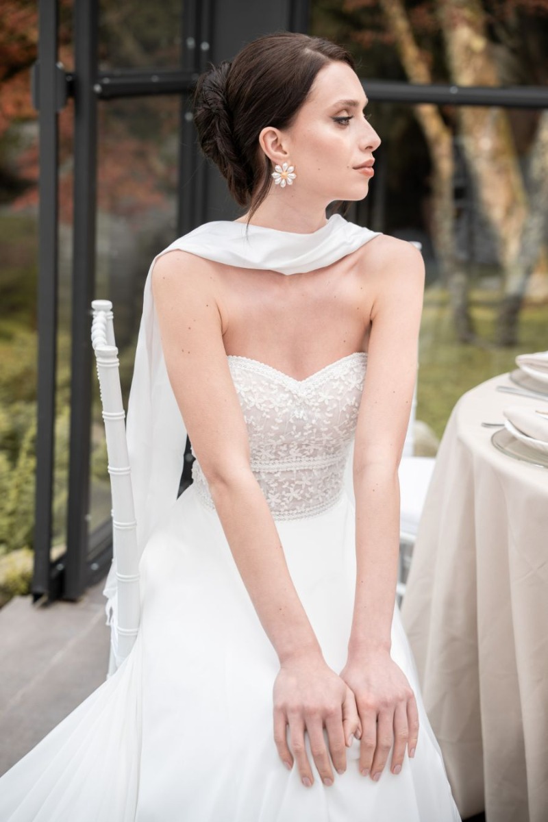 CAMILA - THE ROMANTICA COLLECTION