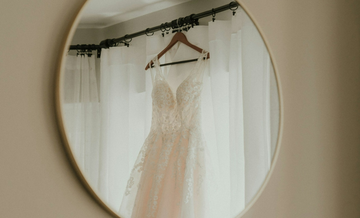 Dove trovare abiti da sposa curvy economici: consigli e prezzi