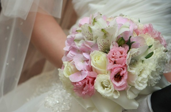 Sposarsi in comune: che abito scegliere?