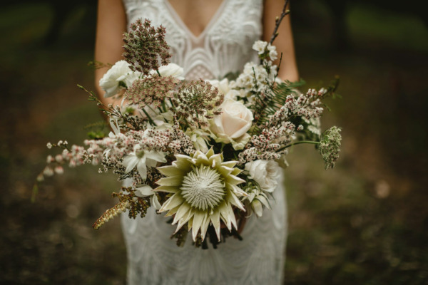 Abiti da sposa 2025: i dettagli più amati di quest'anno