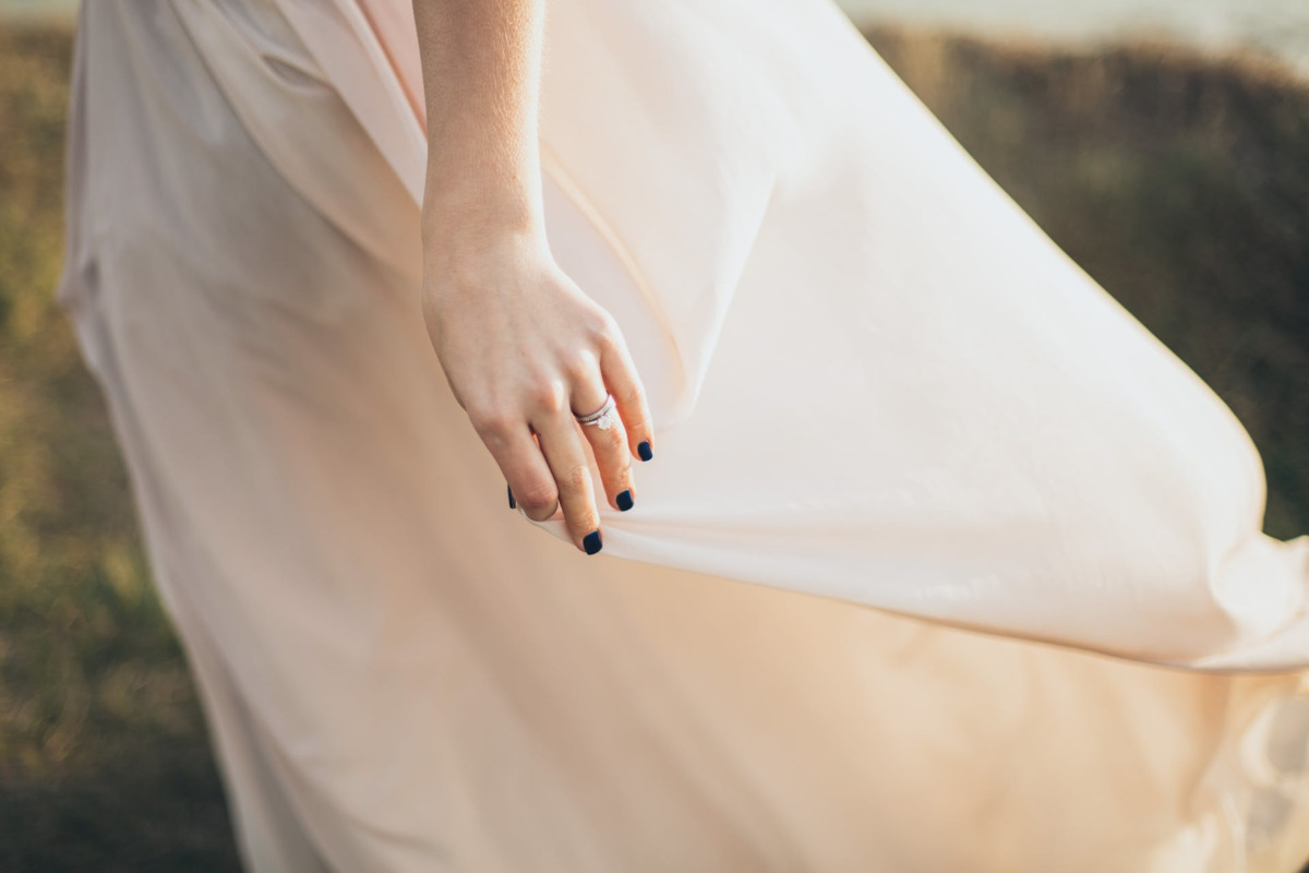 Abito da sposa semi ampio: a chi è consigliato?