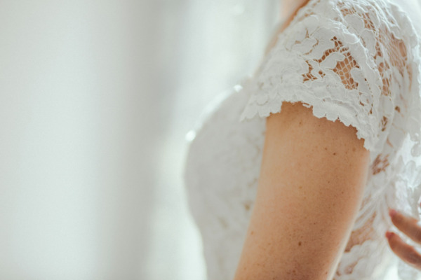 Come scegliere l’intimo da sposa: consigli utili